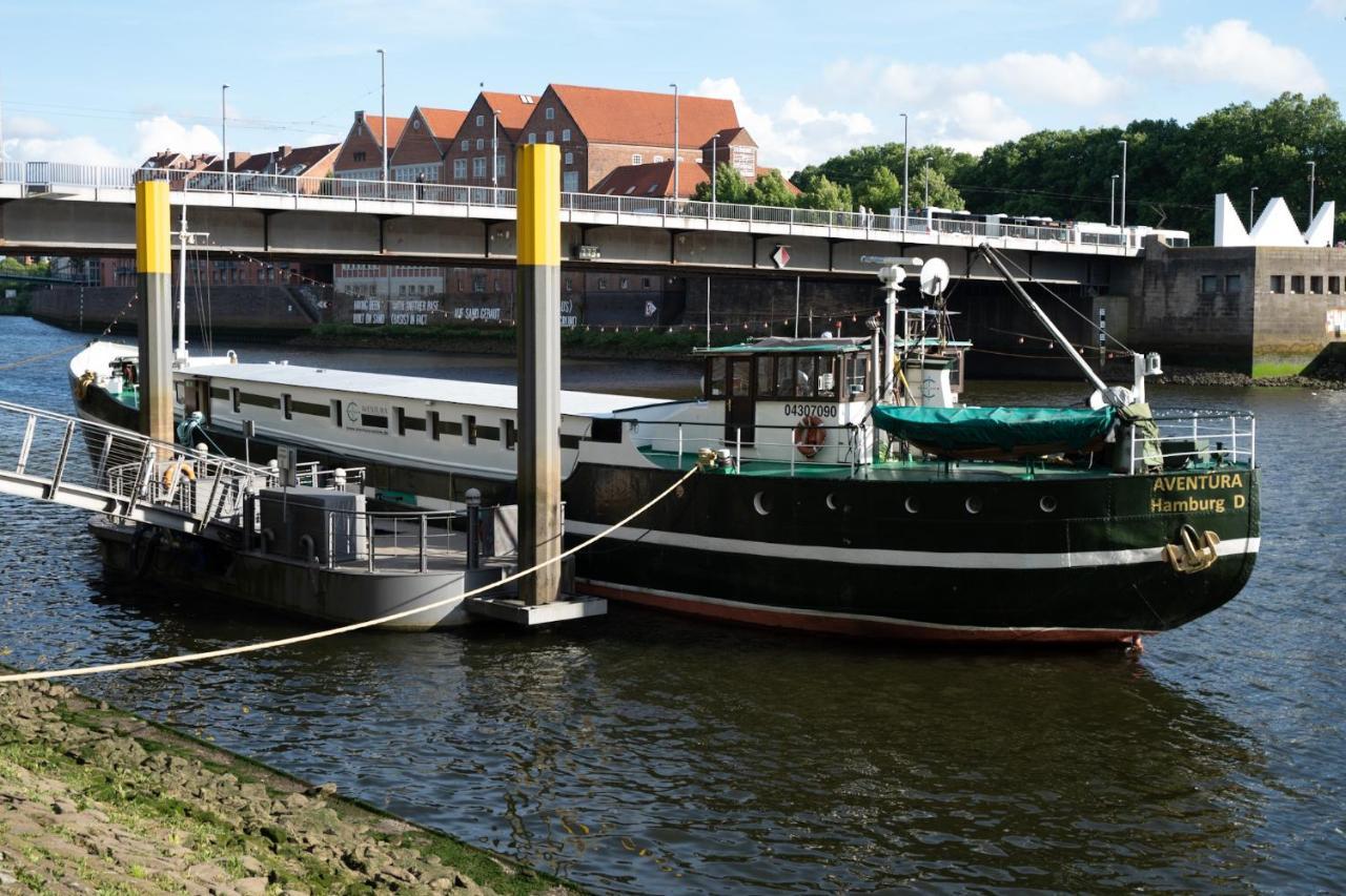Kuestenmotorschiff Aventura BRE Exteriör bild
